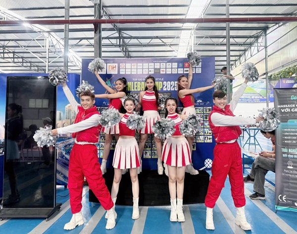 cho thu&ecirc; vũ đo&agrave;n biểu diễn mở m&agrave;n tất ni&ecirc;n, t&acirc;n ni&ecirc;n, tiệc gala dinner, tiệc c&ocirc;ng ty, tiệc văn ph&ograve;ng, tiệc doanh nghiệp,...