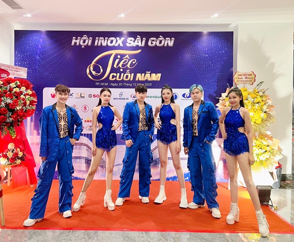 cho thu&ecirc; vũ đo&agrave;n biểu diễn mở m&agrave;n tất ni&ecirc;n, t&acirc;n ni&ecirc;n, tiệc gala dinner, tiệc c&ocirc;ng ty, tiệc văn ph&ograve;ng, tiệc doanh nghiệp,...