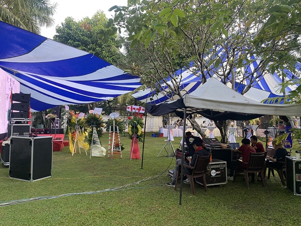 cho thuê helper giá rẻ nhất