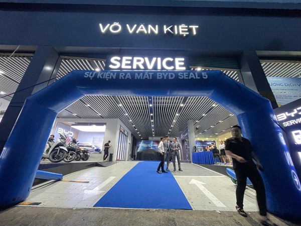 Sự Kiện Ra Mắt BYD Seal 5 DM-i Tại Showroom BYD Võ Văn Kiệt