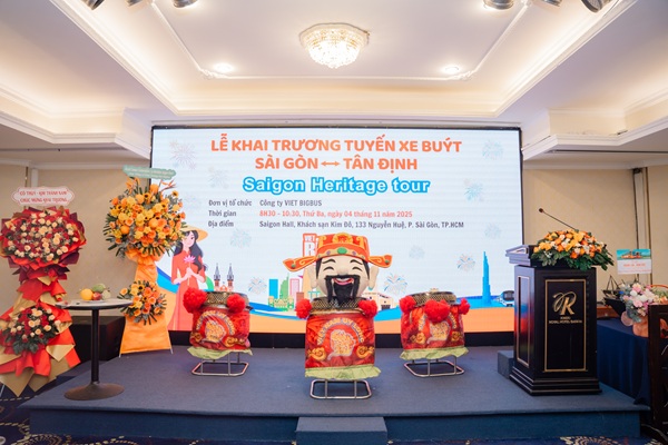 Lễ Khai Trương Tuyến Xe Buýt 2 Tầng Sài Gòn – Tân Định Lễ Khai Trương Tuyến Xe Buýt 2 Tầng Sài Gòn – Tân Định