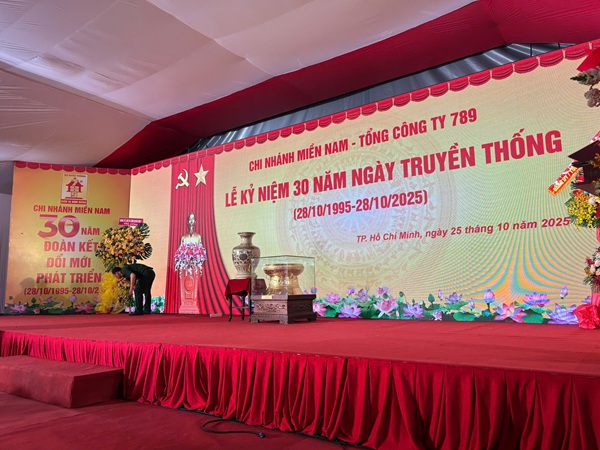 Lễ Kỷ Niệm 30 Năm Ngày Truyền Thống Chi Nhánh Miền Nam Tổng Công Ty 789 Lễ Kỷ Niệm 30 Năm Ngày Truyền Thống Chi Nhánh Miền Nam Tổng Công Ty 789
