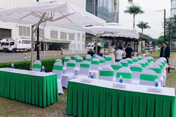 Công ty sản xuất khăn bàn áo ghế sự kiện giá rẻ nhất tại TP.HCM