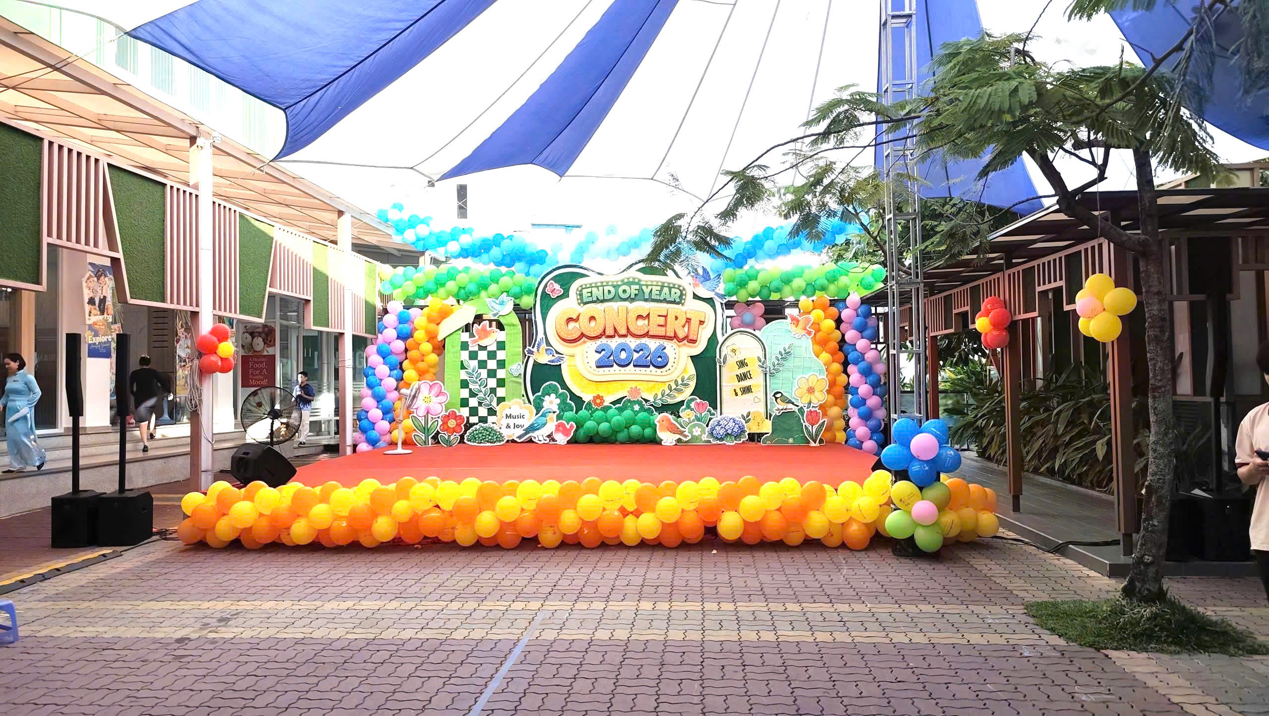 Thiết bị sự kiện trường T&acirc;y &Uacute;c WASS tại TP.HCM S&agrave;i G&ograve;n Light Event triển khai sự kiện trường quốc tế WASS Cho thu&ecirc; thiết bị lễ khai giảng trường quốc tế Setup s&acirc;n khấu sự kiện học đường chuy&ecirc;n nghiệp Thiết bị sự kiện trường học quy m&ocirc; lớn tại TP.HCM